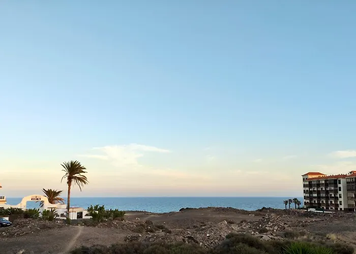 Encantador Estudio Con Terraza Privada Y Espectaculares Vistas Al Mar En Costa Del Silencio, Cerca De Cristianos Lejlighed